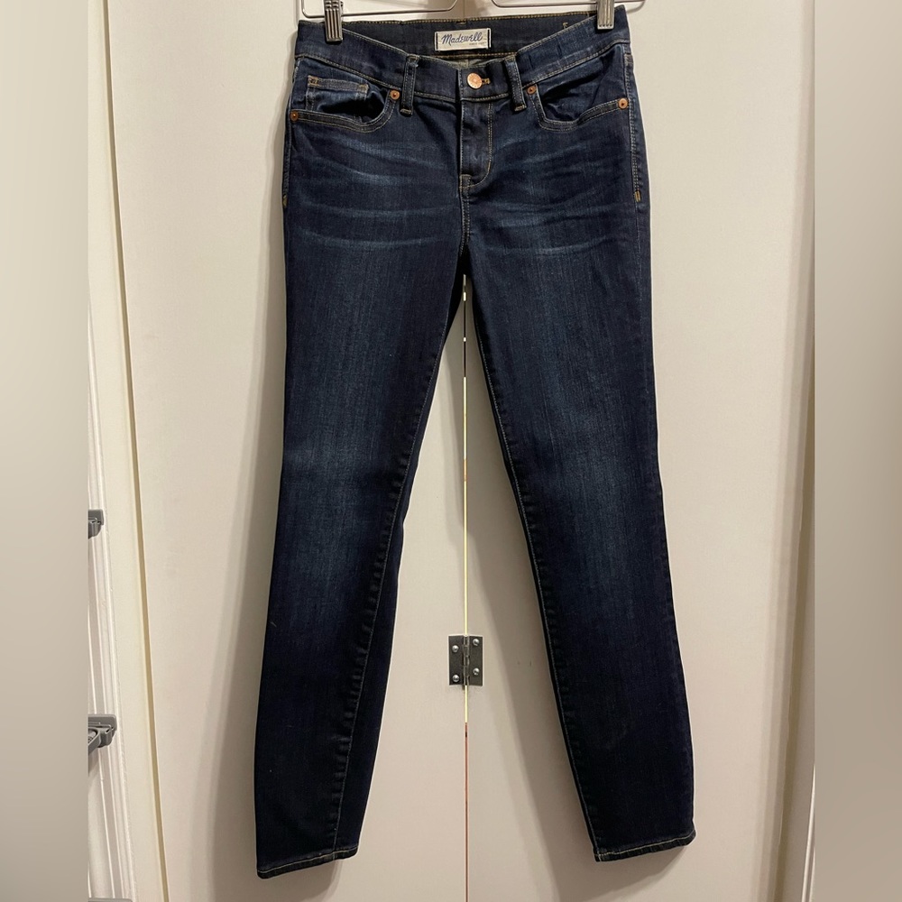 Madewell “Skinny Skinny” Jeans in Dark Wash